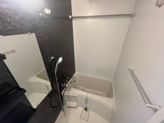 ファーストフィオーレ大阪城イーストの浴室|ゆったり過ごせるお風呂です