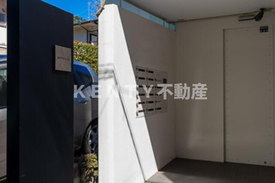 【エントランス】 | ＪＯＹＣＥ山王 | 建物の内部です