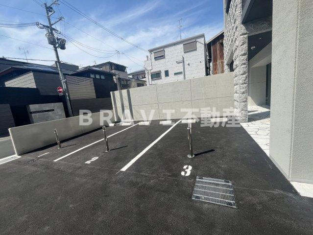 ファーストフィオーレ大阪城イーストの駐車場