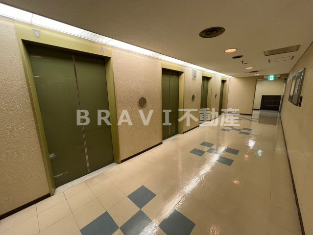 センタープラザ　BRAVI不動産のその他共用部分|【センタープラザ】エレベータ