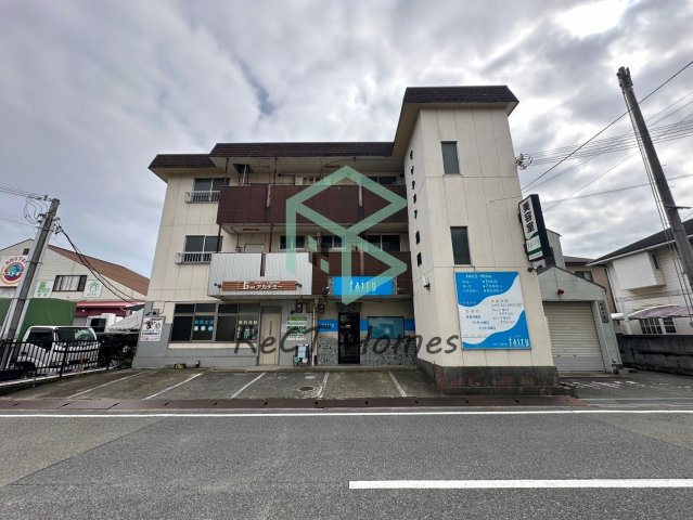 姫路市飾磨区清水２丁目の賃貸マンションの駐車場