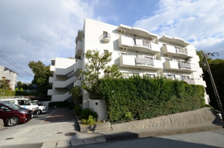 鉄筋コンクリート造4階建て