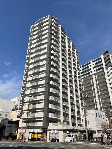 久留米ザ・ミッドタワーの外観