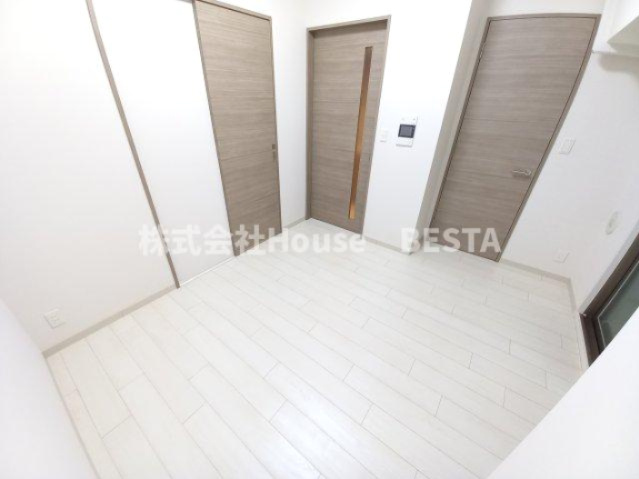 ララプレイス三宮ルミナージュの居間・リビング