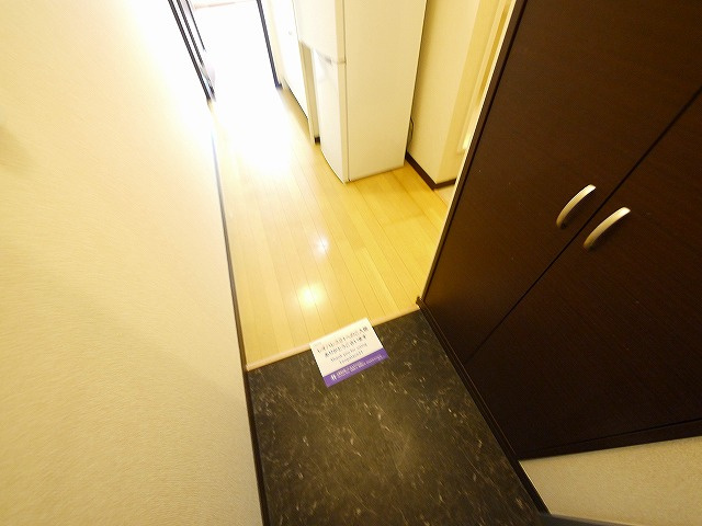 レオネクストビー　シェルの玄関|ゆったりとした玄関です