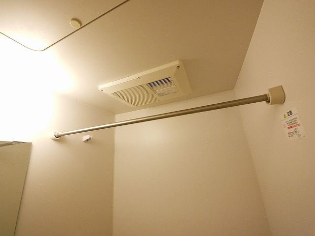 レオネクストビー　シェルの設備|浴室乾燥機です