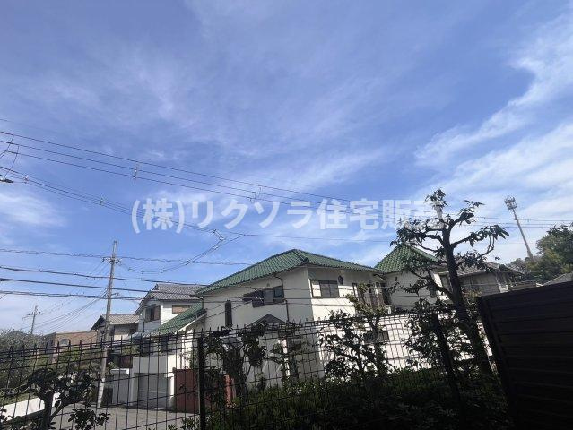 ヴェルビュ枚方公園・菊ヶ丘の展望|物件からの眺望
■物件内覧・資金計画相談・住宅ローン相談、リフォーム相談、お問合せ受付中■
※当日・翌日のご内覧、ご相談はお電話でのお問合せがスムーズです！