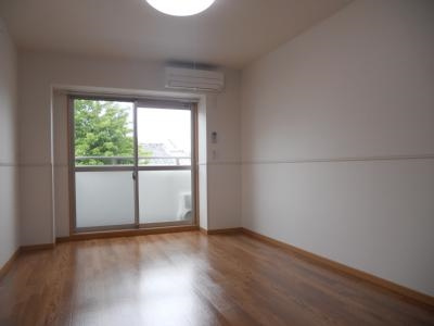 グラン・シエルの居間・リビング|洋室