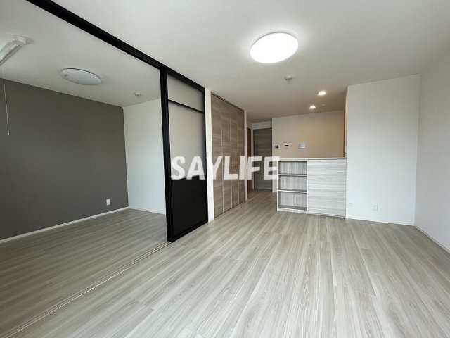 レジデンス藤戸の居間・リビング