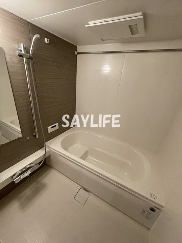 レジデンス藤戸の浴室