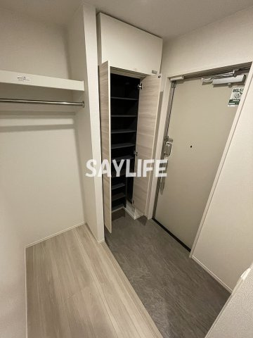 レジデンス藤戸の玄関