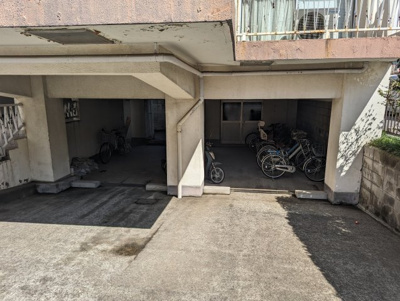 【駐車場】 | 井荻マンション | 駐輪場