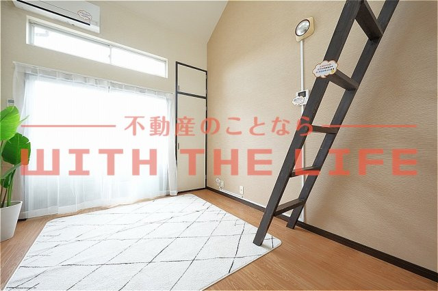 プライマリー合川C棟【キャッシュバック対象物件】の居間・リビング|ゆったりとした居間です