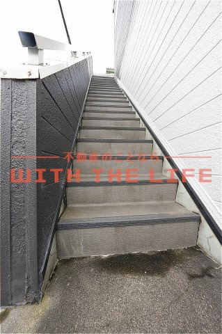 プライマリー合川C棟【キャッシュバック対象物件】のエントランス|毎日通るエントランスはこのようになっています