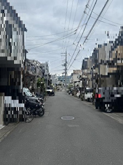 【前面道路含む現地写真】