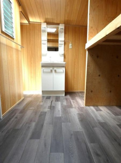 【独立洗面台】 | 洗面室