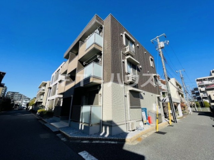 習志野市谷津７丁目のアパートの外観