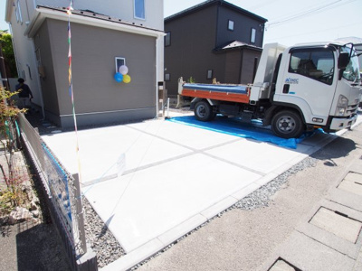 【駐車場】 | Livele Garden.S　笹谷第９　１号棟 | ※同施工物件写真