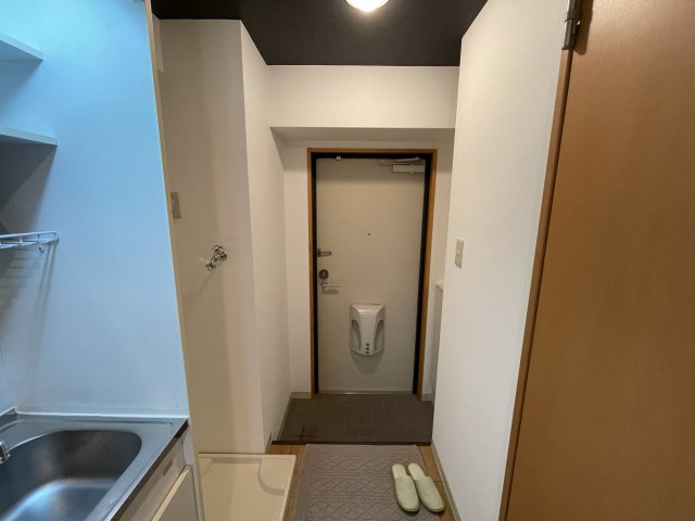 アーデン和泉町の玄関