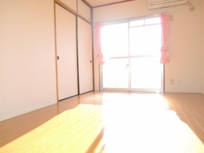 【洋室】 | リアライズ新松戸