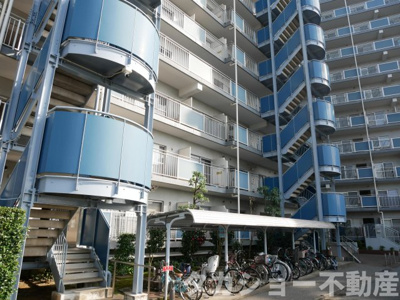 【外観】 | 第五稲毛ハイツ | 外はこのようになっています