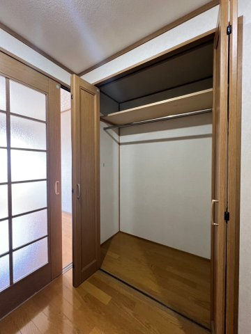 ポコアポコ明石鍛冶屋町Ⅲ番館の収納