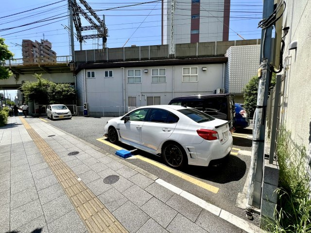 墨田区東向島５丁目の売地の前面道路含む現地写真