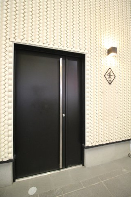 【エントランス】 | カトル神戸元町