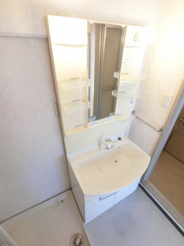 【独立洗面台】