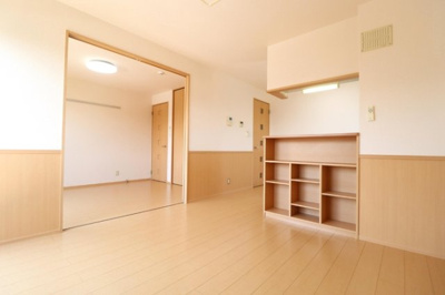 【居間・リビング】 | メゾンベール末広