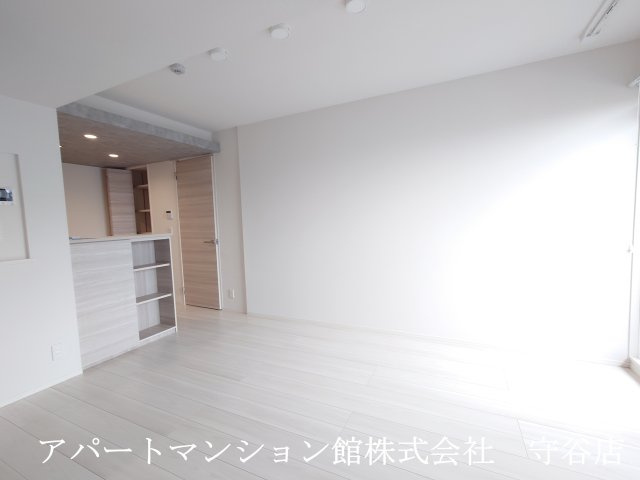 REGALIA（ﾚｶﾞﾘｱ）の居間・リビング