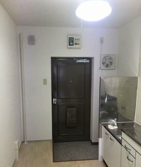 杉並区天沼２丁目の賃貸マンションの玄関