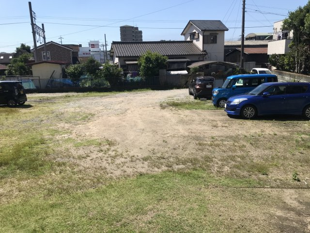 コーポならわの駐車場