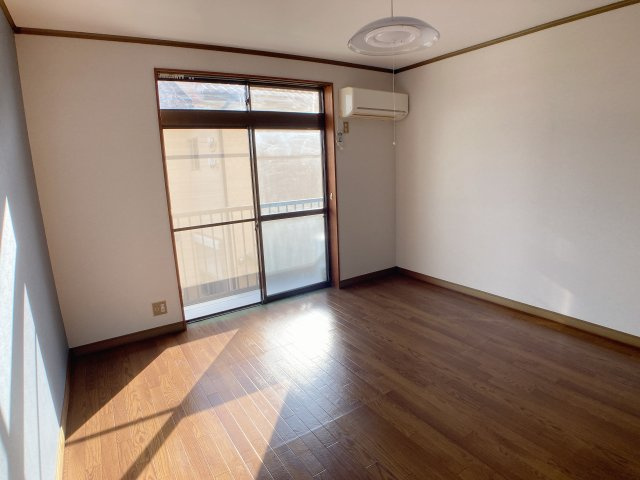 コーポならわの居間・リビング