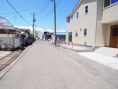 【前面道路含む現地写真】 | Livele Garden.S　大森島ノ内　3号棟
