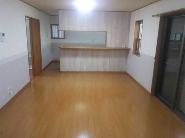 中古戸建　柏市常盤台の居間・リビング