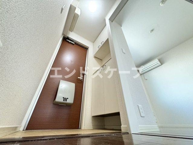 エスポワールの玄関|高崎、前橋、伊勢崎エリアのお部屋探しはエンドスケープまで！お客様の理想お聞かせ下さい♪