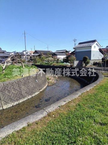 ５７７８３　岐阜市西改田村前土地の周辺