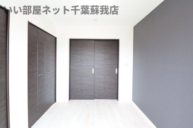 ジーメゾン千葉浜野の寝室|広くて明るい寝室