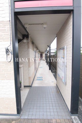 レオパレスフォレットのエントランス