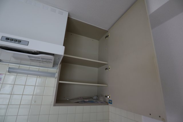 小栗原ハイツの収納