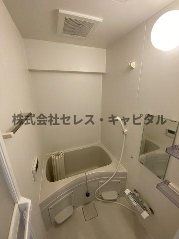 築地永谷コーポラスの独立洗面台