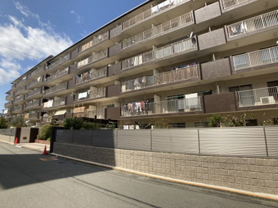 【外観】 | 茨木春日丘グリーンハイツB棟