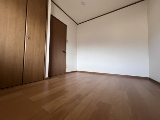 バージンブリッジの子供部屋