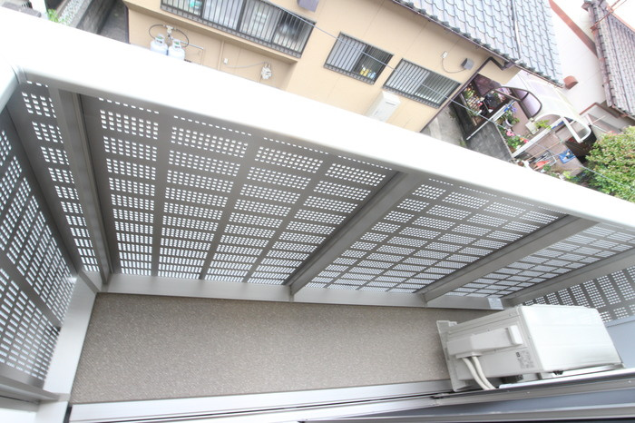 熊本市南区御幸笛田５丁目のアパートのバルコニー