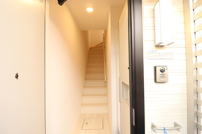 熊本市南区御幸笛田５丁目のアパートの玄関