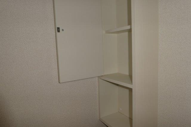 プロムナード倉敷のトイレ|トイレ棚
