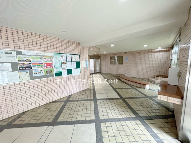 ツインシティ2番館アルス東砂　２階　３LDKのエントランス