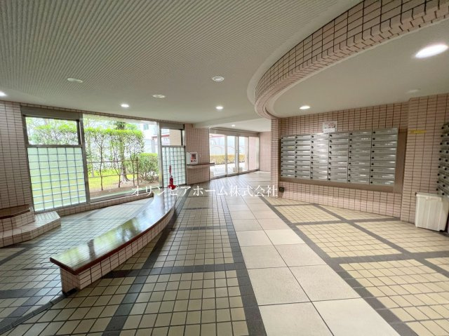 ツインシティ2番館アルス東砂　２階　３LDKのエントランス