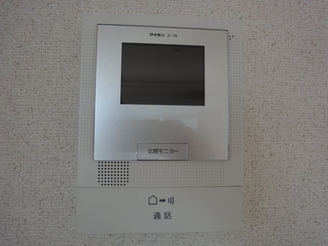 プティエシャトーの内装|カメラ付インターホン